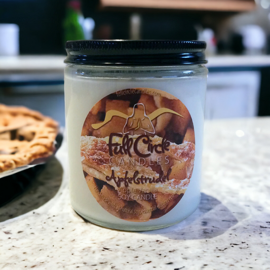 Apple Strudel Scented Soy Candle | Full Circle Candles